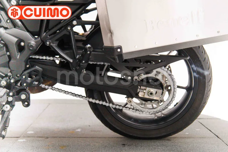 Benelli TRK 702 – Vista 18