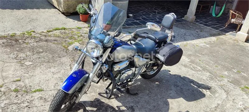 Hyosung Aquila GV 125 - Vista 7