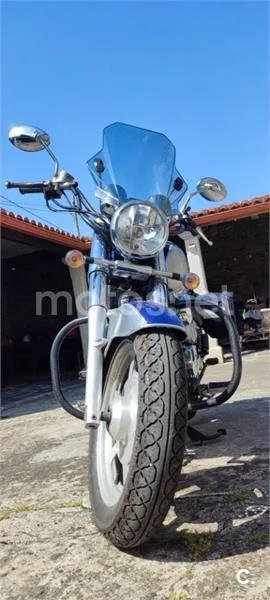 Hyosung Aquila GV 125 - Vista 9