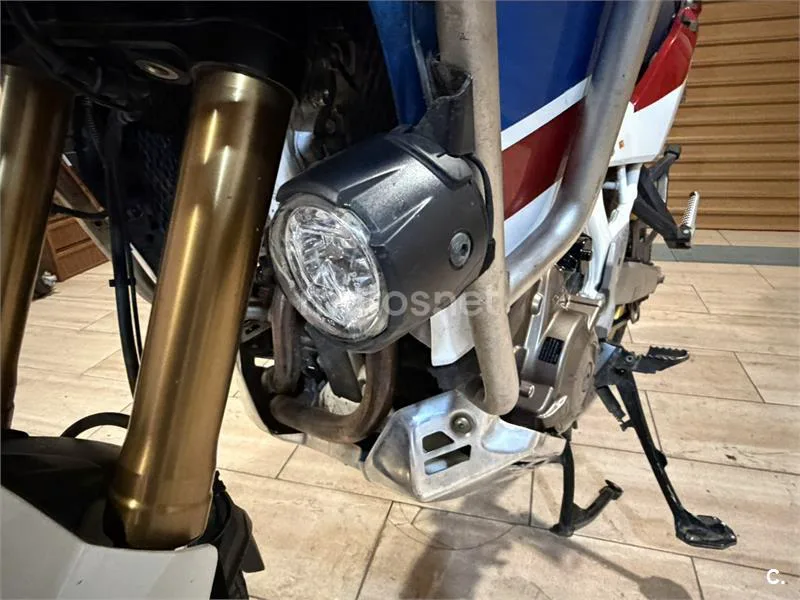 Honda CRF 1000L Africa Twin – Vista 6