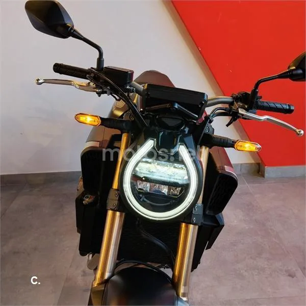 Honda CB 650 R – Vista 6