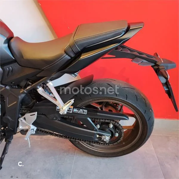 Honda CB 650 R – Vista 7