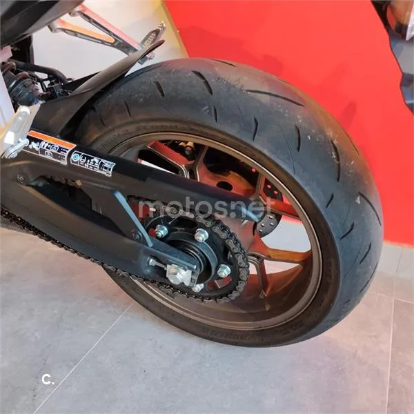 Honda CB 650 R – Vista 9