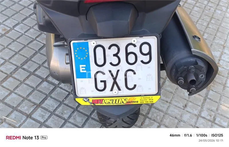 Kymco Super Dink 300 – Vista 4