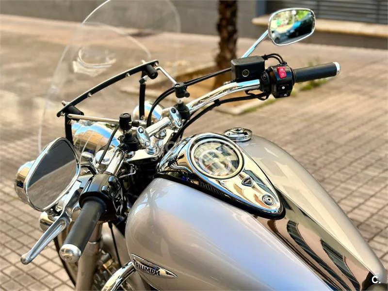 Triumph Thunderbird 1600 – Vista 25