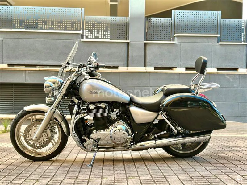 Triumph Thunderbird 1600 – Vista 39