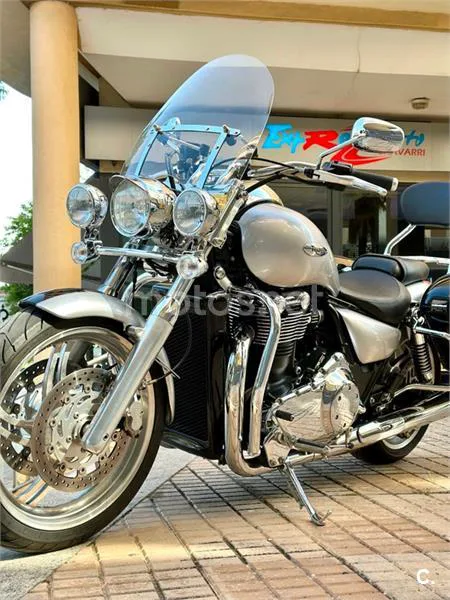 Triumph Thunderbird 1600 – Vista 7