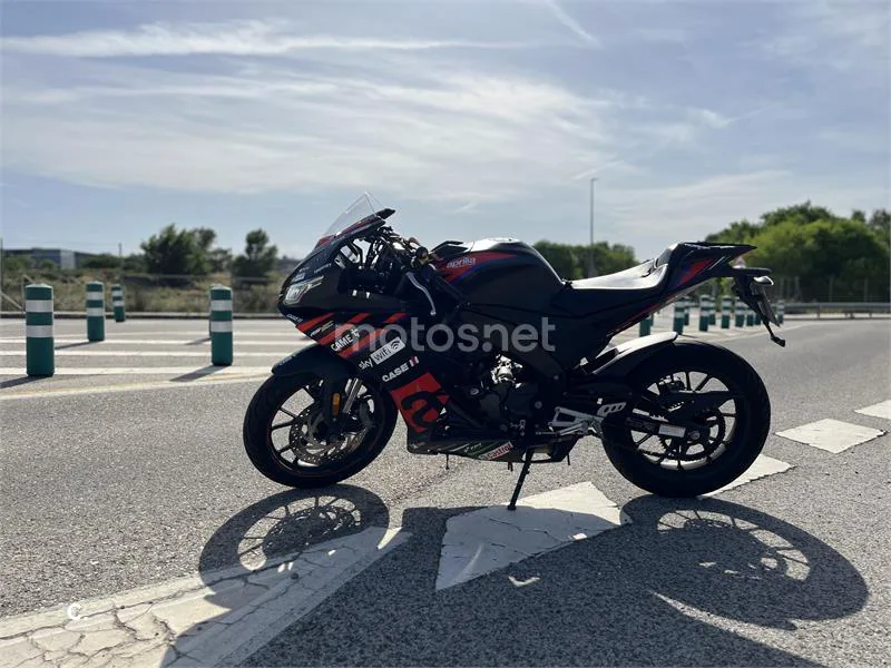Aprilia RS 125 Replica – Vista 11