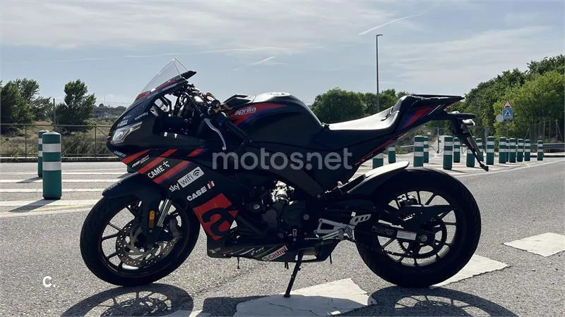 Aprilia RS 125 Replica – Vista 7