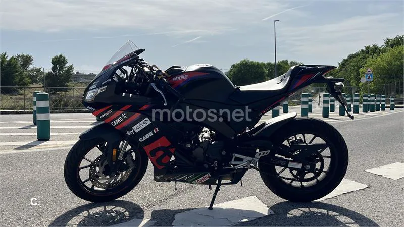 Aprilia RS 125 Replica – Vista 8