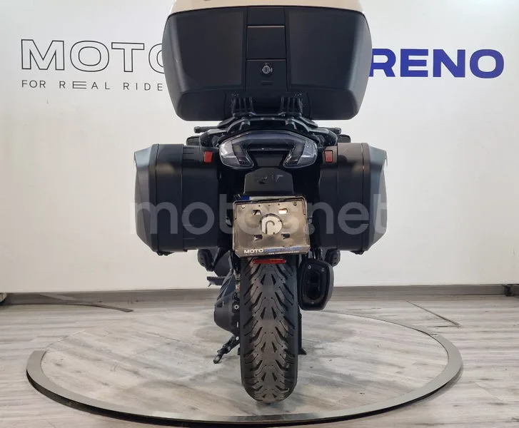 BMW R 1300 RT – Vista 9