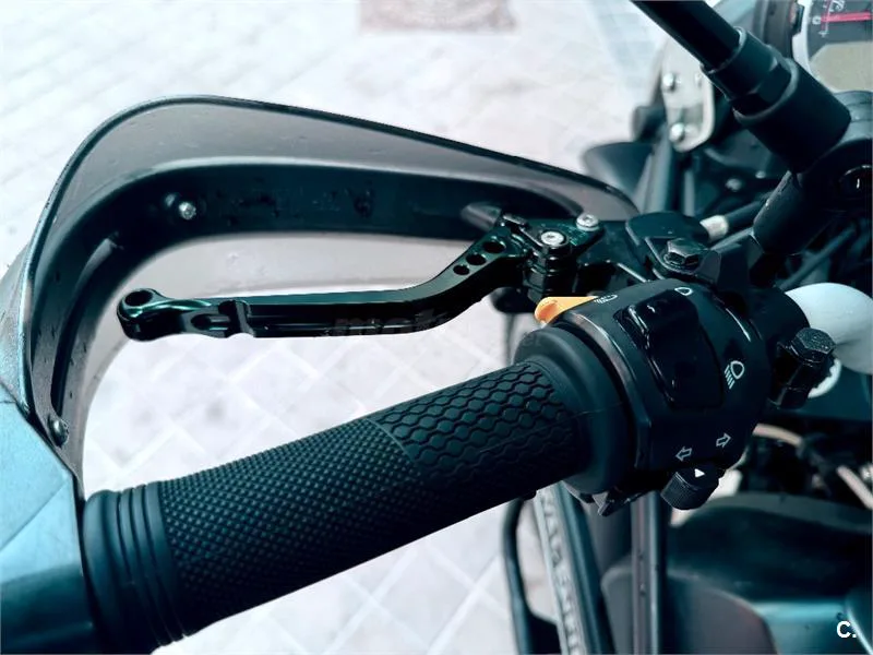 Royal Enfield Himalayan 410 – Vista 13