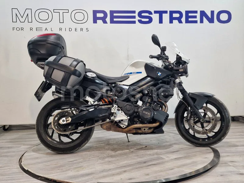 BMW F 800 R – Vista 7