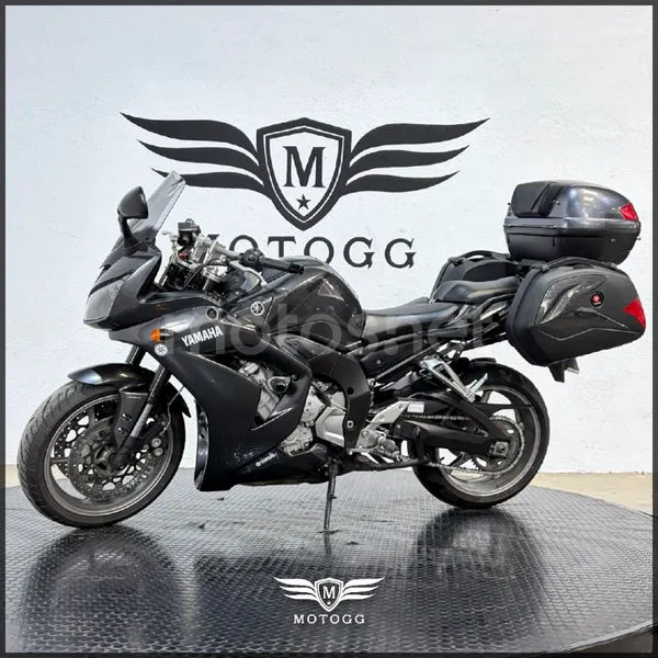 Yamaha FZ1 Fazer – Vista 5