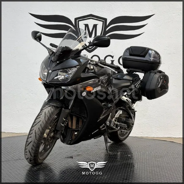 Yamaha FZ1 Fazer – Vista 6