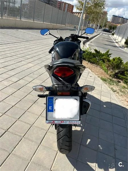 Honda CBR 125R – Vista 4