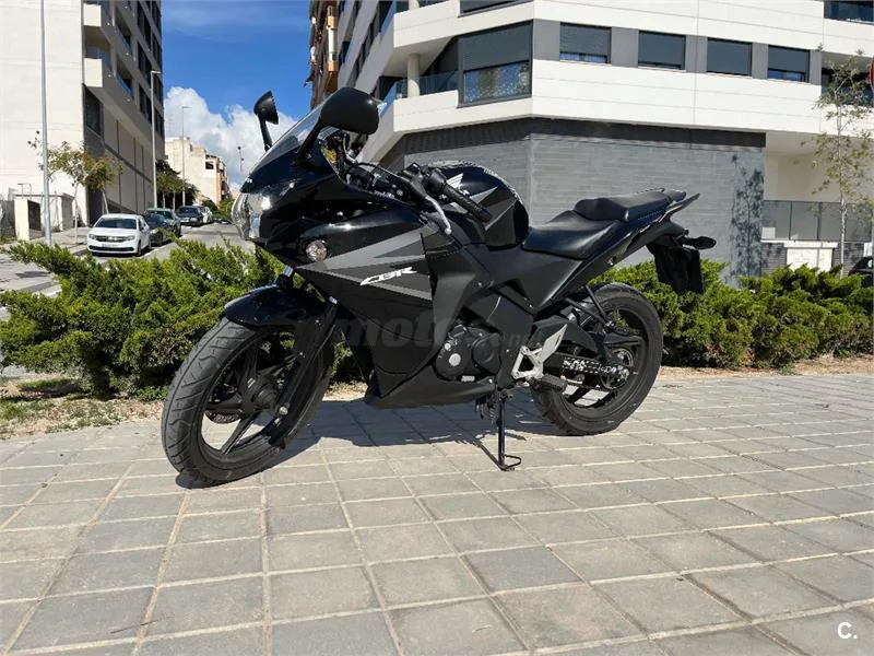 Honda CBR 125R – Vista 8