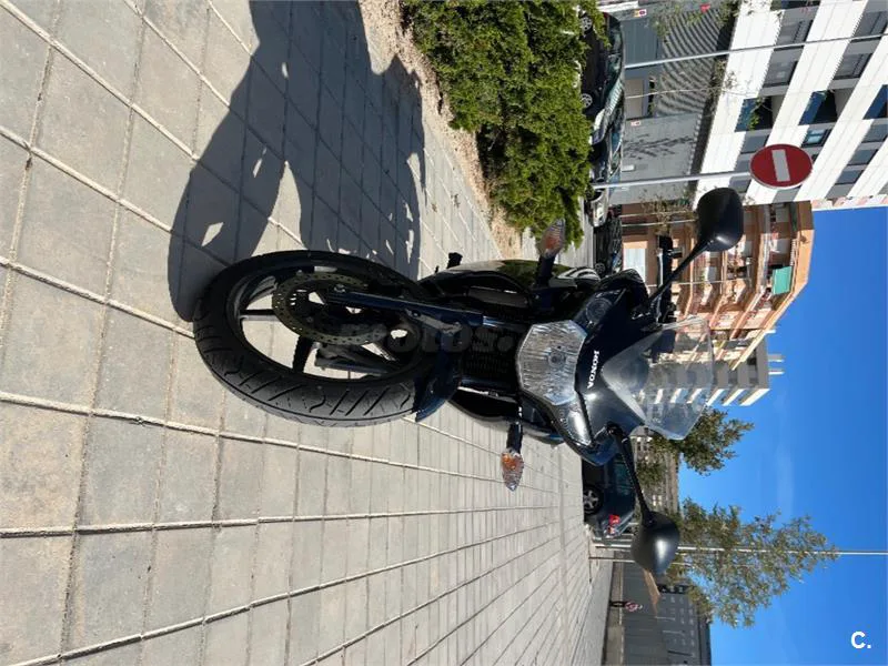 Honda CBR 125R – Vista 10
