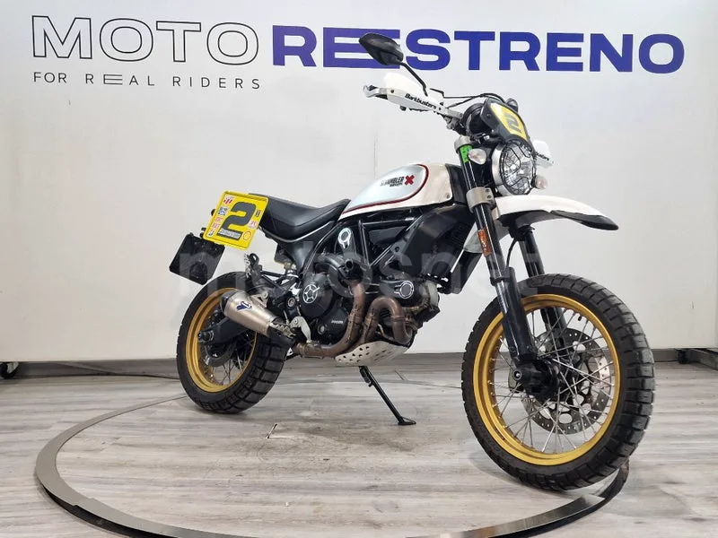 Ducati Scrambler – Vista 6