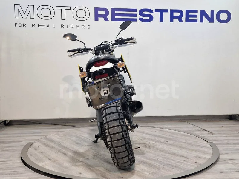 Ducati Scrambler – Vista 9