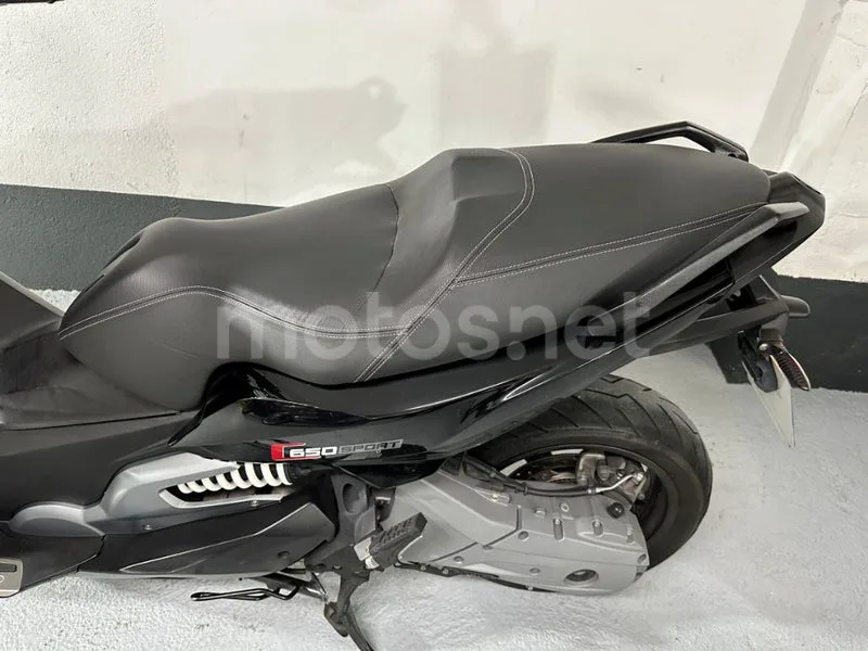 BMW C 650 – Vista 21