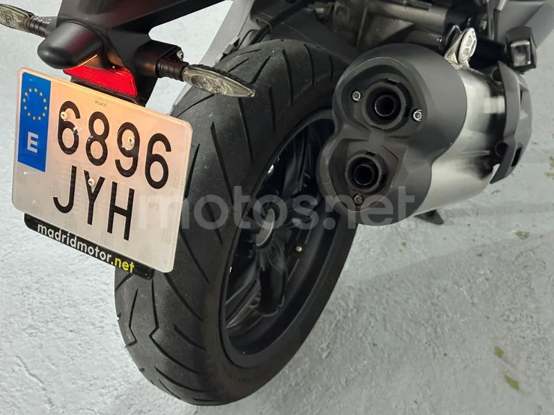 BMW C 650 – Vista 23