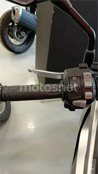 Honda NC 750 X – Vista 5