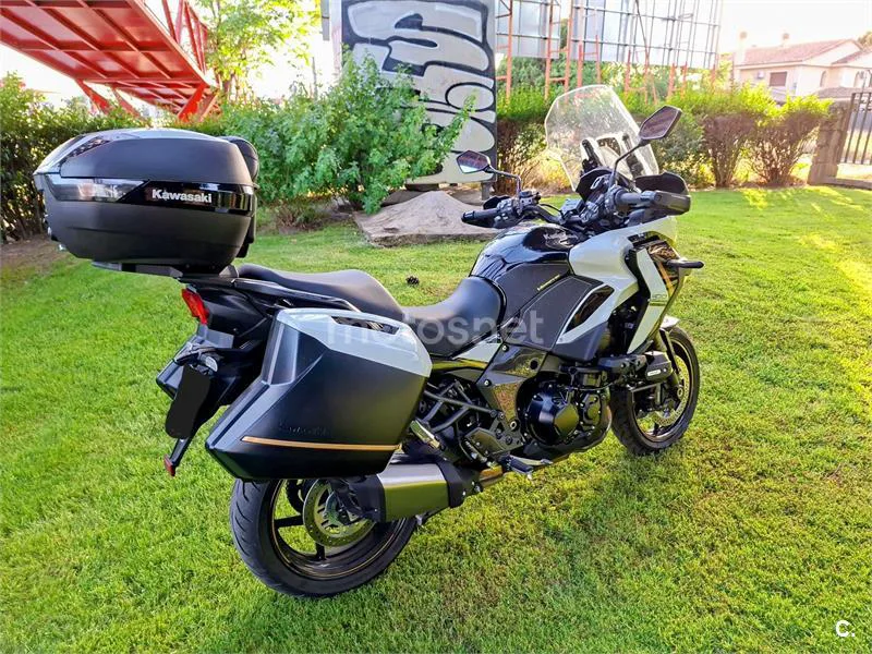 Kawasaki Versys 1100 – Vista 3