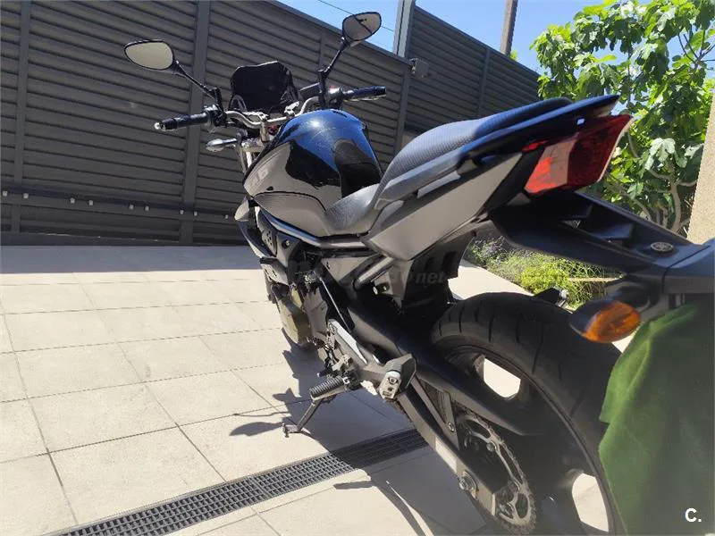 Yamaha XJ6 N Diversion – Vista 5