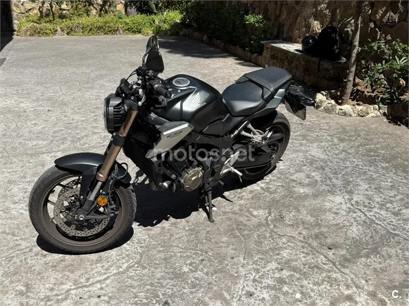 Honda CB 650 R – Vista 2