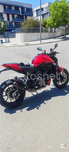 Ducati Monster – Vista 3