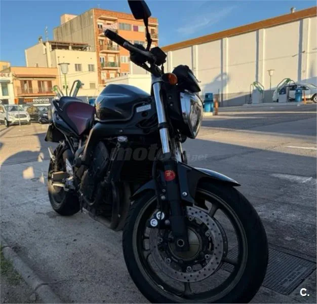 Yamaha FZ6 Fazer S2 – Vista 2