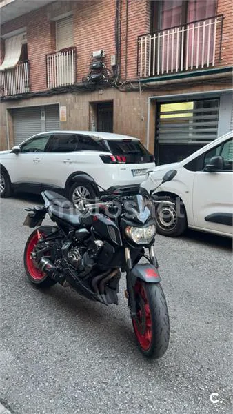 Yamaha MT-07 – Vista 3