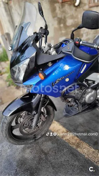 Suzuki V-Strom 650 – Vista 17