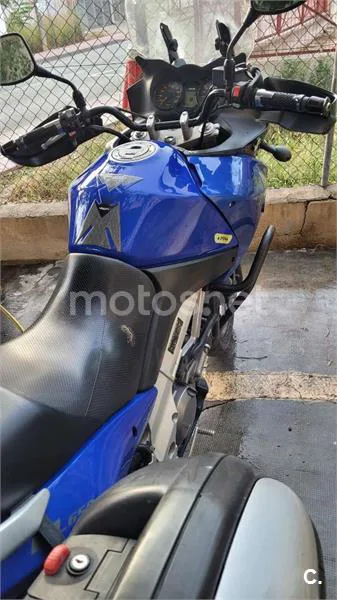 Suzuki V-Strom 650 – Vista 3