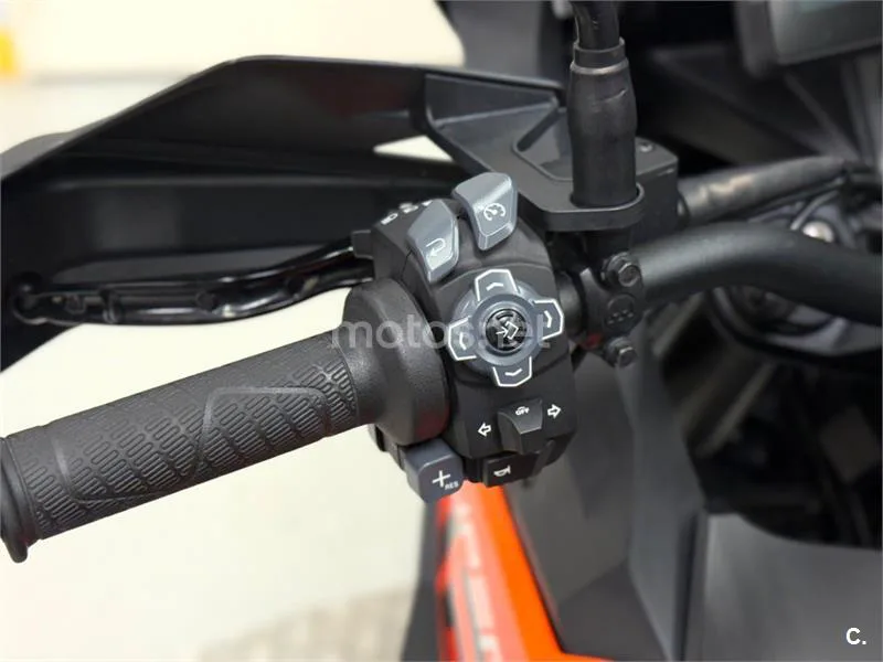 KTM 1290 Super Adventure – Vista 3