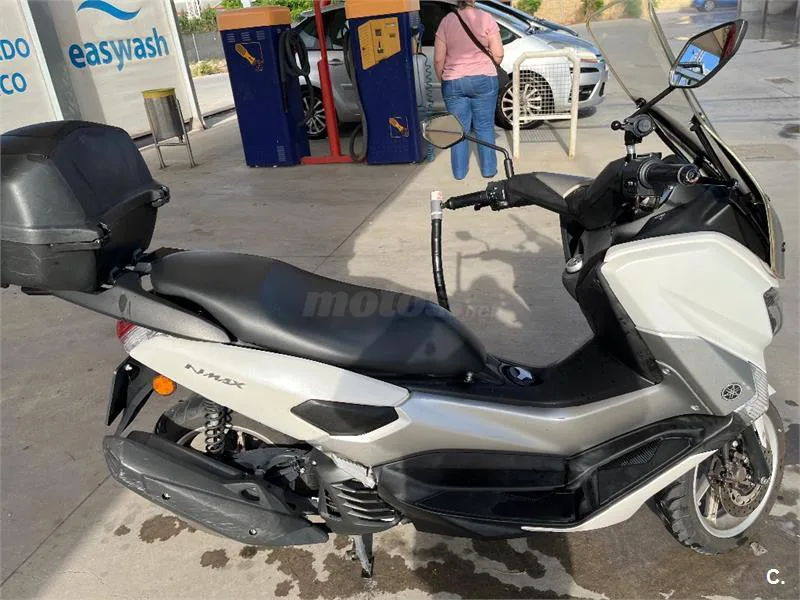 Yamaha NMAX – Vista 4