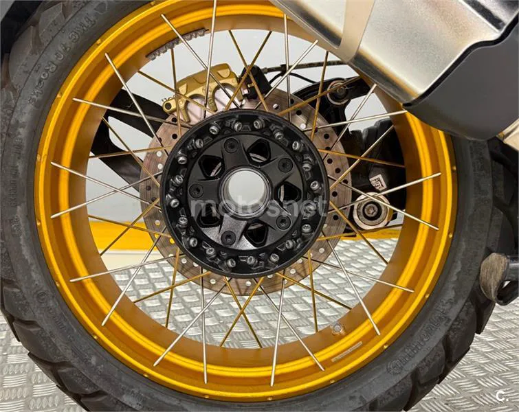 BMW R 1250 GS Adventure – Vista 12