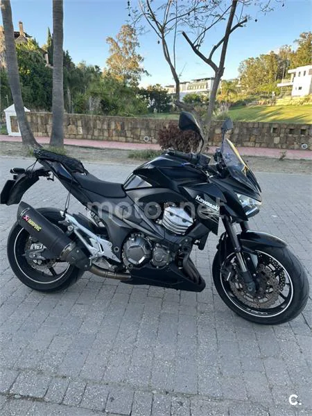 Kawasaki Z800 – Vista 2