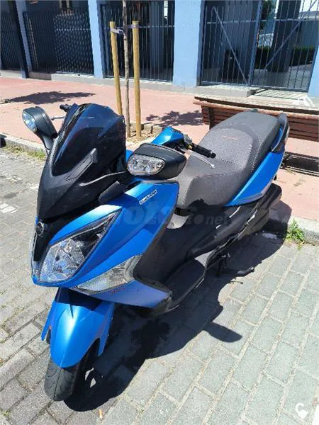 SYM Joymax 125 – Vista 5