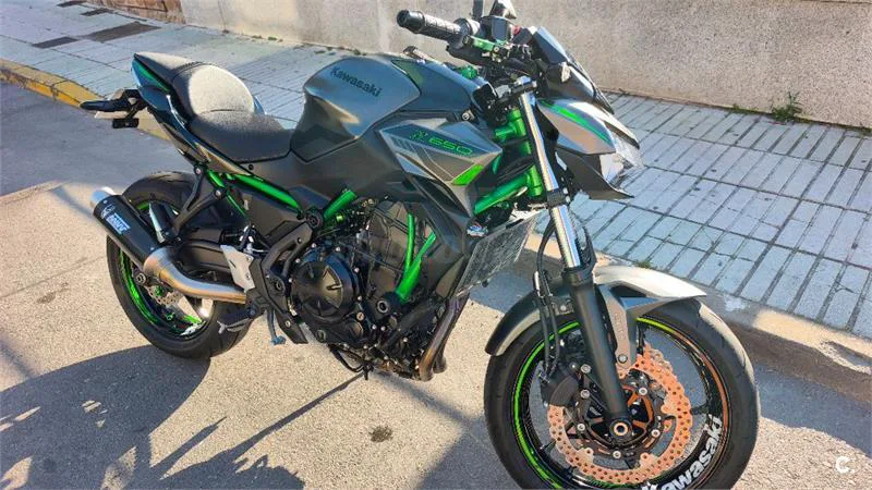 Kawasaki Z650 – Vista 3