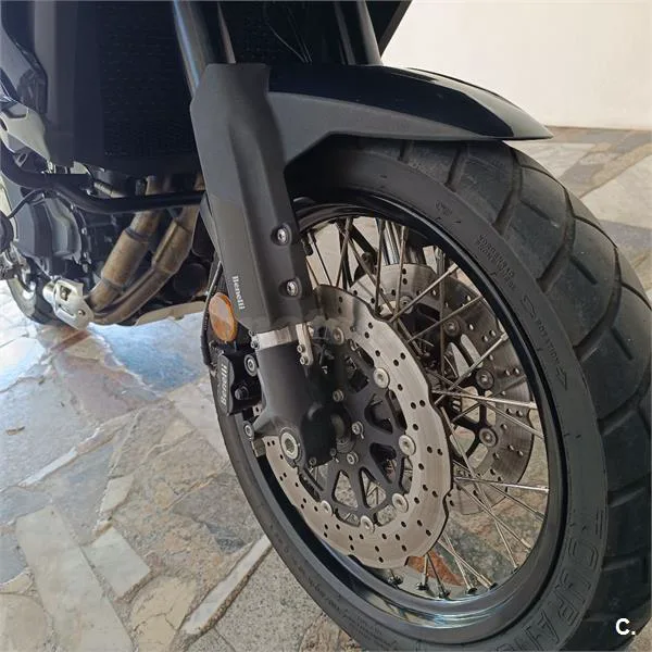 Benelli TRK 502 – Vista 4