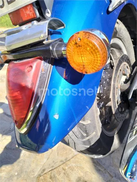 Yamaha XVS 1300A Midnight Star – Vista 9