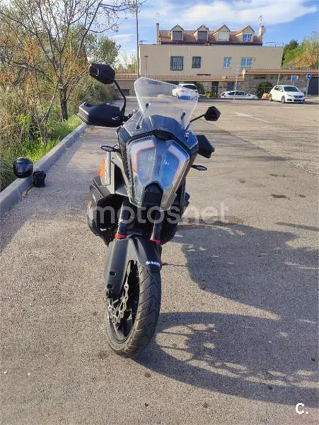 KTM 1290 Super Adventure – Vista 5