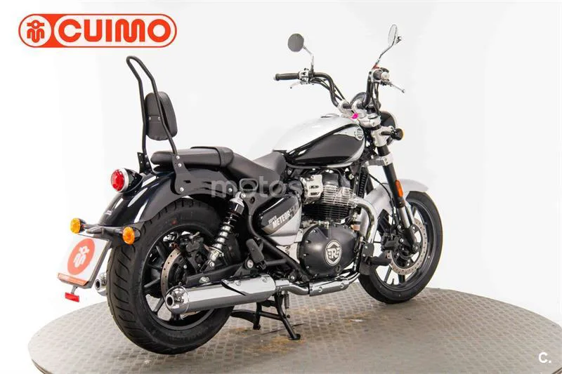 Royal Enfield Super Meteor 650 – Vista 4