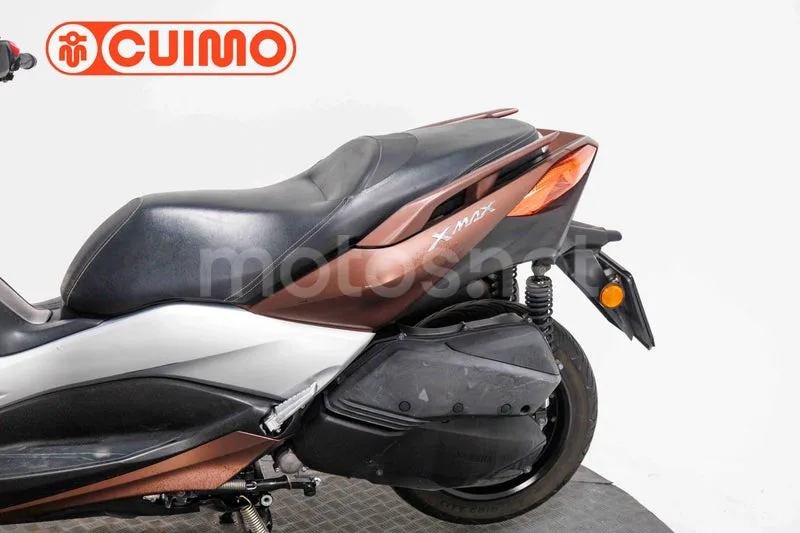 Yamaha XMAX 300 – Vista 16