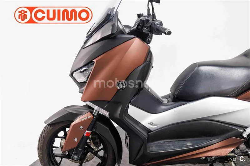 Yamaha XMAX 300 – Vista 17
