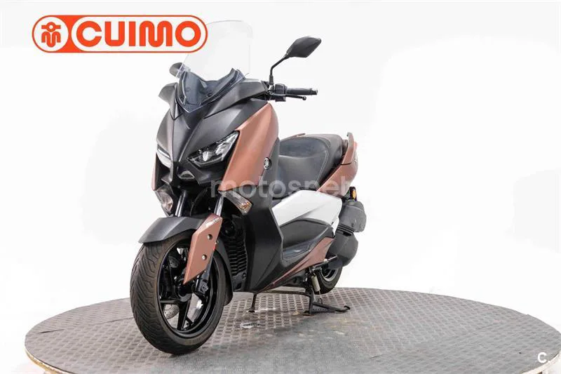 Yamaha XMAX 300 – Vista 18