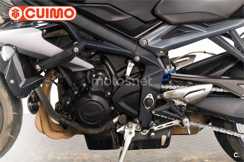 Triumph Street Triple – Vista 19