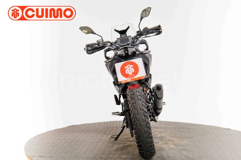 KTM 390 – Vista 5